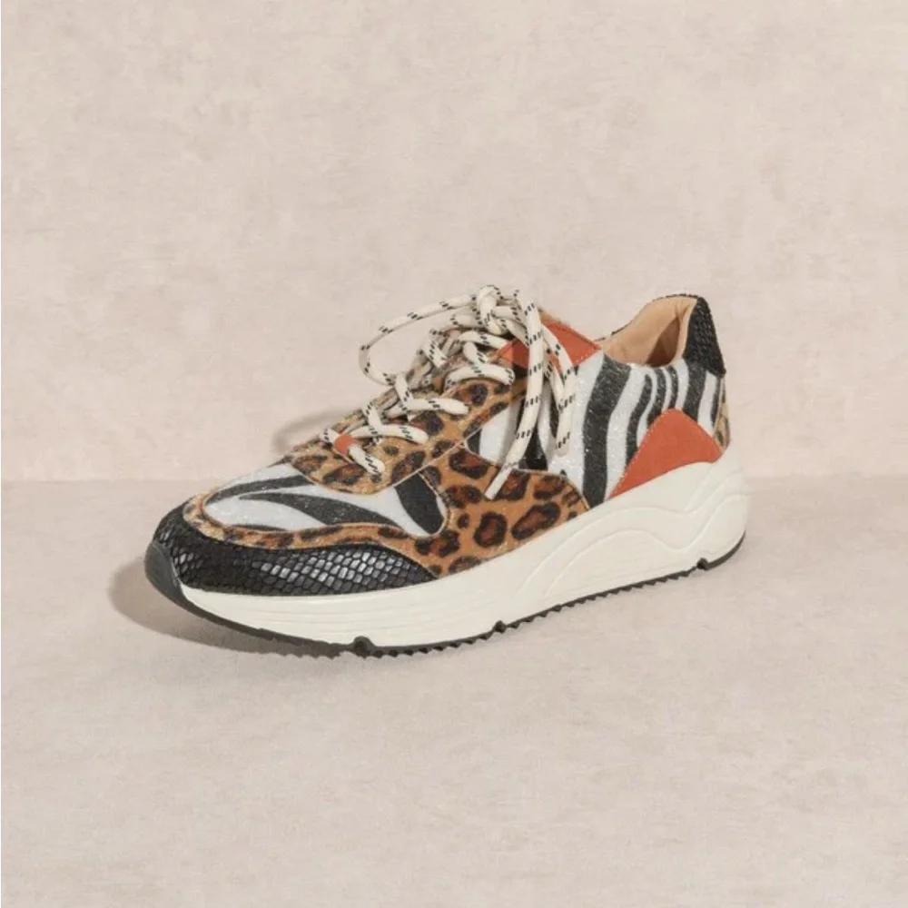 Oasis Society Animal Print Women's size 7.5 Sneakers - Picture 2 of 6